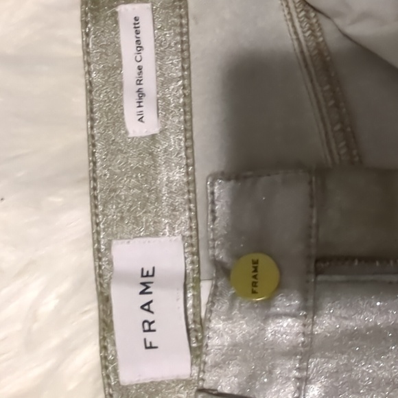 FRAME Denim - Picture 3 of 4